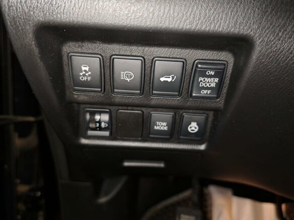 2014 Nissan Pathfinder IV, чёрный, 1790000 рублей - вид 13