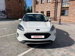 2020 Ford Escape IV, белый, 1550000 рублей, вид 2