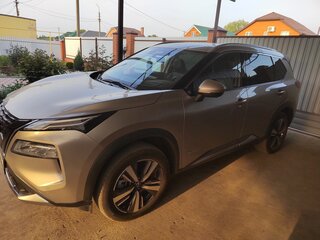 2023 Nissan X-Trail IV, бежевый, 4200000 рублей, вид 4