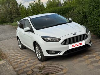 2017 Ford Focus III Рестайлинг, белый, 1040000 рублей, вид 1