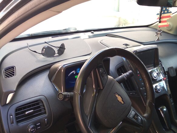 2013 Chevrolet Volt I, серый, 1100000 рублей - вид 14