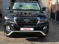 2012 Toyota Land Cruiser 200 Series Рестайлинг 1, чёрный, 4600000 рублей - вид 2