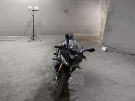 2020 Triumph Daytona 765 Moto2, серый, 1150000 рублей, вид 3