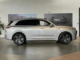 2025 Li Auto (Lixiang) L7 52.3 kWh I Рестайлинг, серебристый, 10590000 рублей, вид 3