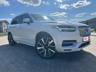 2020 Volvo XC90 II Рестайлинг 1, белый, 3350000 рублей, вид 1