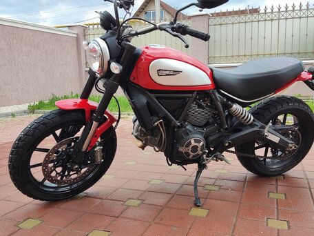 2015 Ducati Scrambler 800, красный, 650000 рублей, вид 1