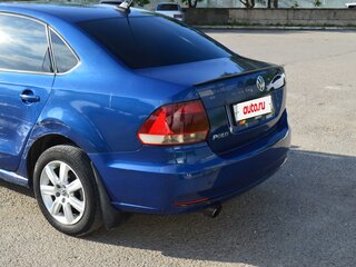 2017 Volkswagen Polo V Рестайлинг, синий, 870000 рублей, вид 3