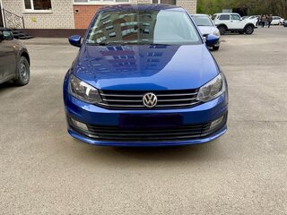 2018 Volkswagen Polo V Рестайлинг, синий, 730000 рублей, вид 3