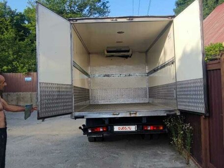 2005 Iveco Daily, белый, 1700000 рублей, вид 1