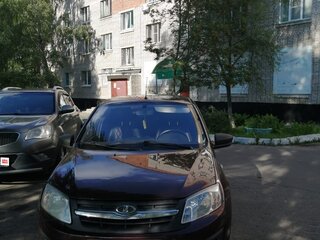 2015 Lada (ВАЗ) Granta I, красный, 369000 рублей, вид 2