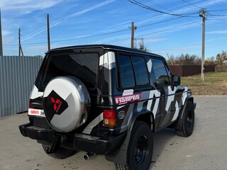 1989 Mitsubishi Pajero I, чёрный, 590000 рублей, вид 4