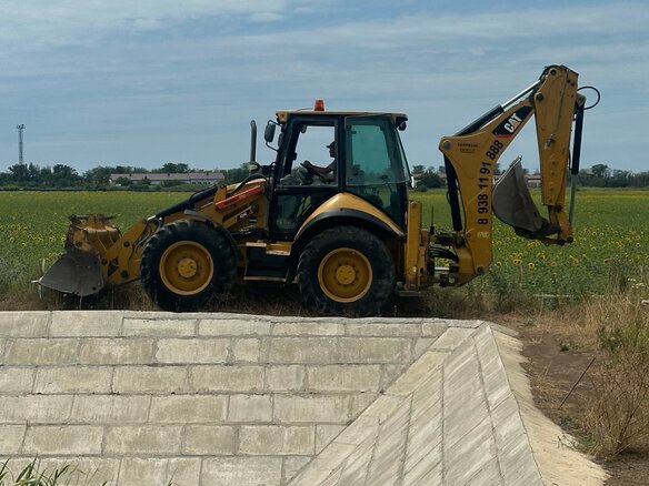 2014 Caterpillar 434F, 7450000 рублей - вид 4