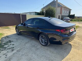 2018 BMW 5 серии 520d xDrive VII (G30/G31/G38), чёрный, 2950000 рублей, вид 3