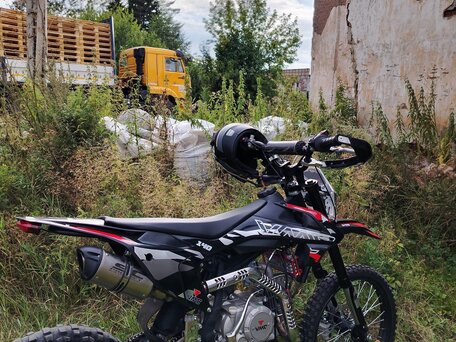 2026 VMC (Vento) 10/10, красный, 80000 рублей, вид 1