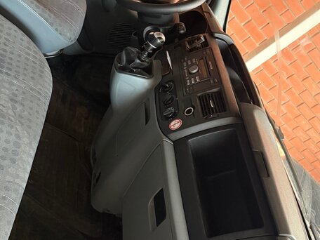 2010 Ford Transit, белый, 1150000 рублей, вид 4
