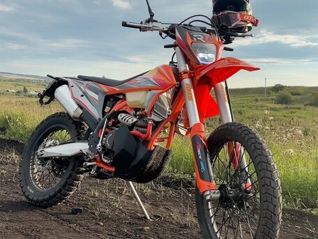 2024 Regulmoto Crosstrec, оранжевый, 275000 рублей, вид 1