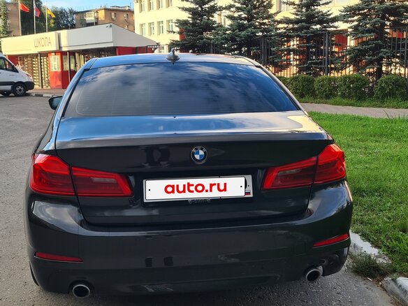 2018 BMW 5 серии 520i VII (G30/G31/G38), коричневый, 2850000 рублей - вид 5