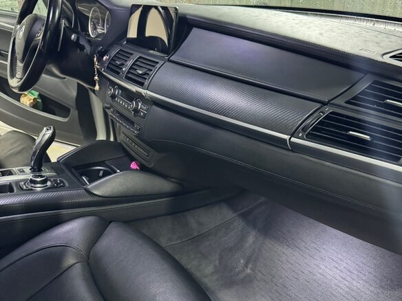 2010 BMW X6 M I (E71), белый, 2500000 рублей - вид 4