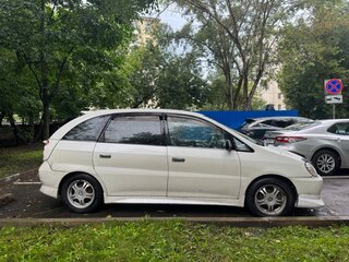 1998 Toyota Nadia, белый, 370000 рублей, вид 5