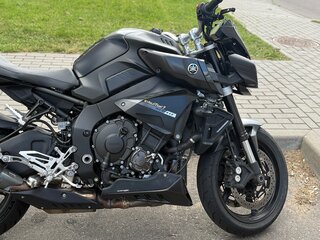 2020 Yamaha MT-10, чёрный, 1450000 рублей, вид 2