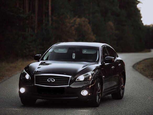 2011 Infiniti M37 IV, чёрный, 1130000 рублей