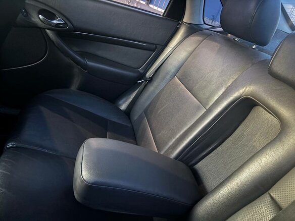 2004 Ford Focus I Рестайлинг, серый, 230000 рублей - вид 10