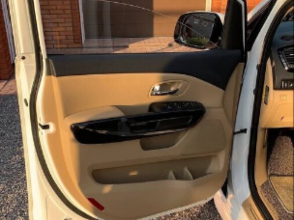 2019 Kia Carnival III, белый, 3560000 рублей - вид 9
