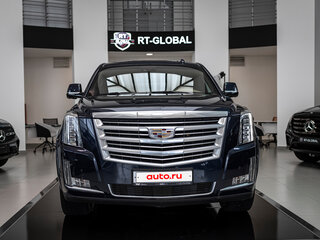 2018 Cadillac Escalade IV, синий, 5590000 рублей, вид 2