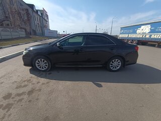 2014 Toyota Camry VII (XV50), чёрный, 2600000 рублей, вид 3