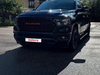 2022 Ram 1500 Quad Cab V, чёрный, 4100000 рублей, вид 1
