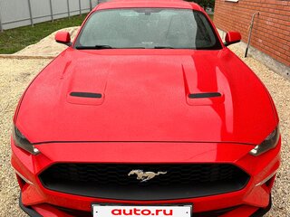2019 Ford Mustang VI Рестайлинг, красный, 3200000 рублей, вид 3