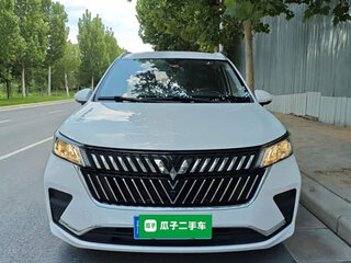 2024 Wuling Jiachen, белый, 990000 рублей, вид 2