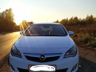 2011 Opel Astra J, белый, 914124 рублей, вид 2