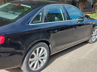 2009 Audi A4 IV (B8), чёрный, 1000000 рублей, вид 2