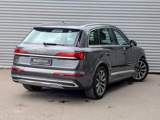 2022 Audi Q7 45 TDI II (4M) Рестайлинг, серый, 8240000 рублей, вид 5