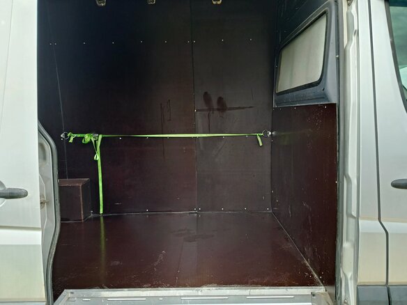 2008 Mercedes-Benz Sprinter, серебристый, 2100000 рублей - вид 2