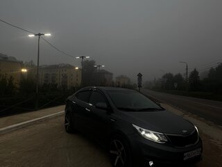 2016 Kia Rio III Рестайлинг, серый, 1150000 рублей, вид 1