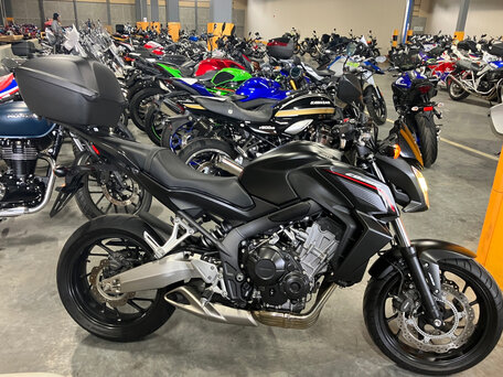 2018 Honda CB 650F, чёрный, 500000 рублей, вид 1