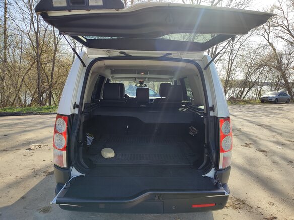 2011 Land Rover Discovery IV, белый, 1790000 рублей - вид 11