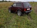 2007 Lada (ВАЗ) 2121 (4x4) I Рестайлинг, красный, 360000 рублей - вид 2