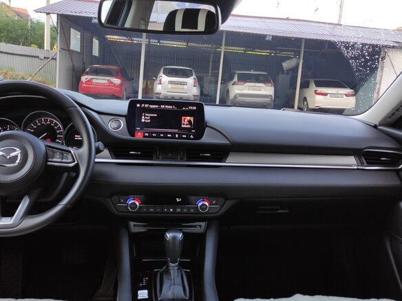 2019 Mazda 6 III (GJ) Рестайлинг 2, чёрный, 2050000 рублей - вид 5