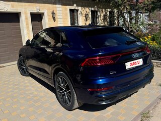2021 Audi Q8 45 TDI I (4M), синий, 7990000 рублей, вид 3
