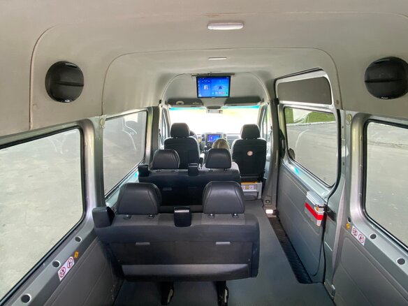 2010 Mercedes-Benz Sprinter, серебристый, 3100000 рублей - вид 9