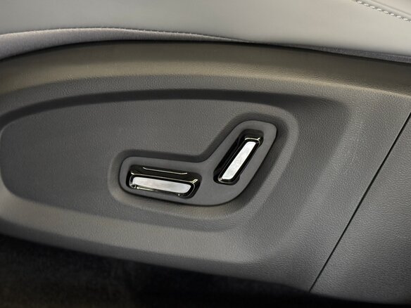 2026 Geely Galaxy M7, чёрный - вид 18