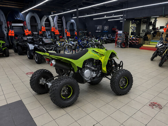 2025 Yamaha YFZ 450, чёрный, 1142700 рублей - вид 2