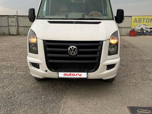 2011 Volkswagen Crafter, белый, 1700000 рублей - вид 3
