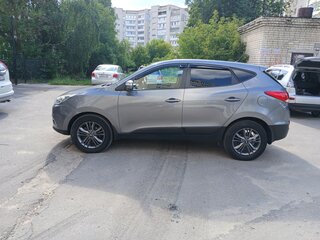2015 Hyundai ix35 I Рестайлинг, коричневый, 1250000 рублей, вид 4