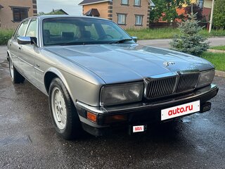 1991 Jaguar XJ II (XJ40), серебристый, 1750000 рублей, вид 3