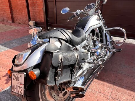 2003 Harley-Davidson V-Rod, серебристый, 850000 рублей, вид 4