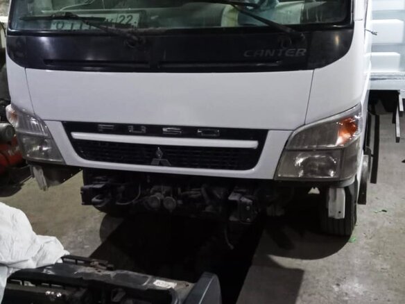 2012 Fuso (Mitsubishi) Canter, белый, 2800000 рублей - вид 3